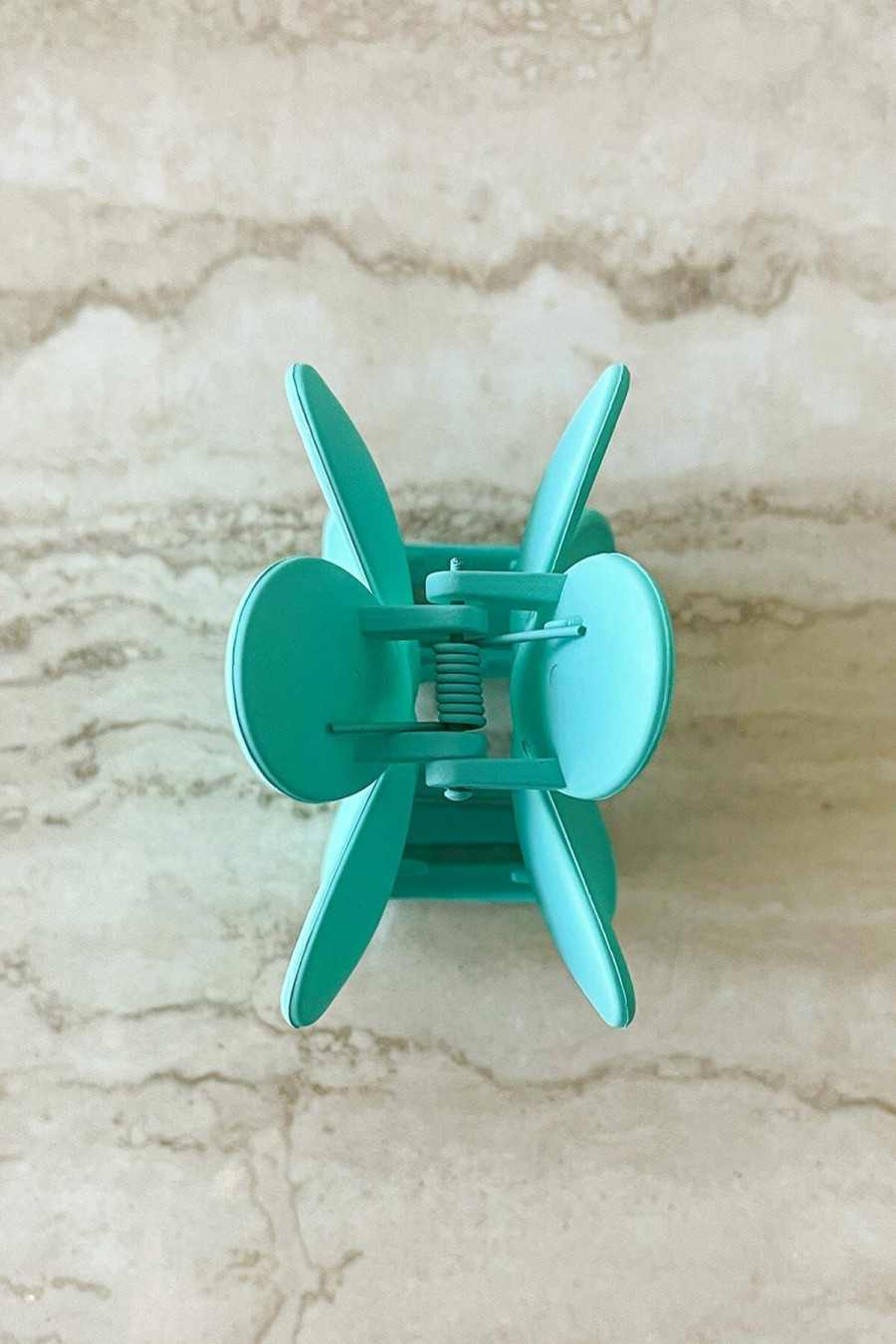 Fresh Picks * | Buy Dippin' Daisy'S Oopsy Daisy Hair Claw Clip Aqua Aqua